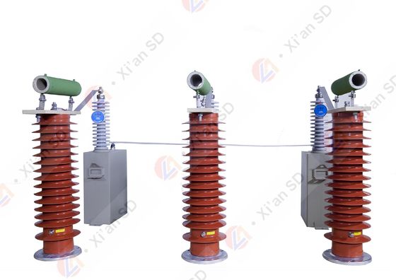 গুণ  35kV Indoor And Outdoor Damping Capacitance Resistance Overvoltage Protection For Substation কারখানা